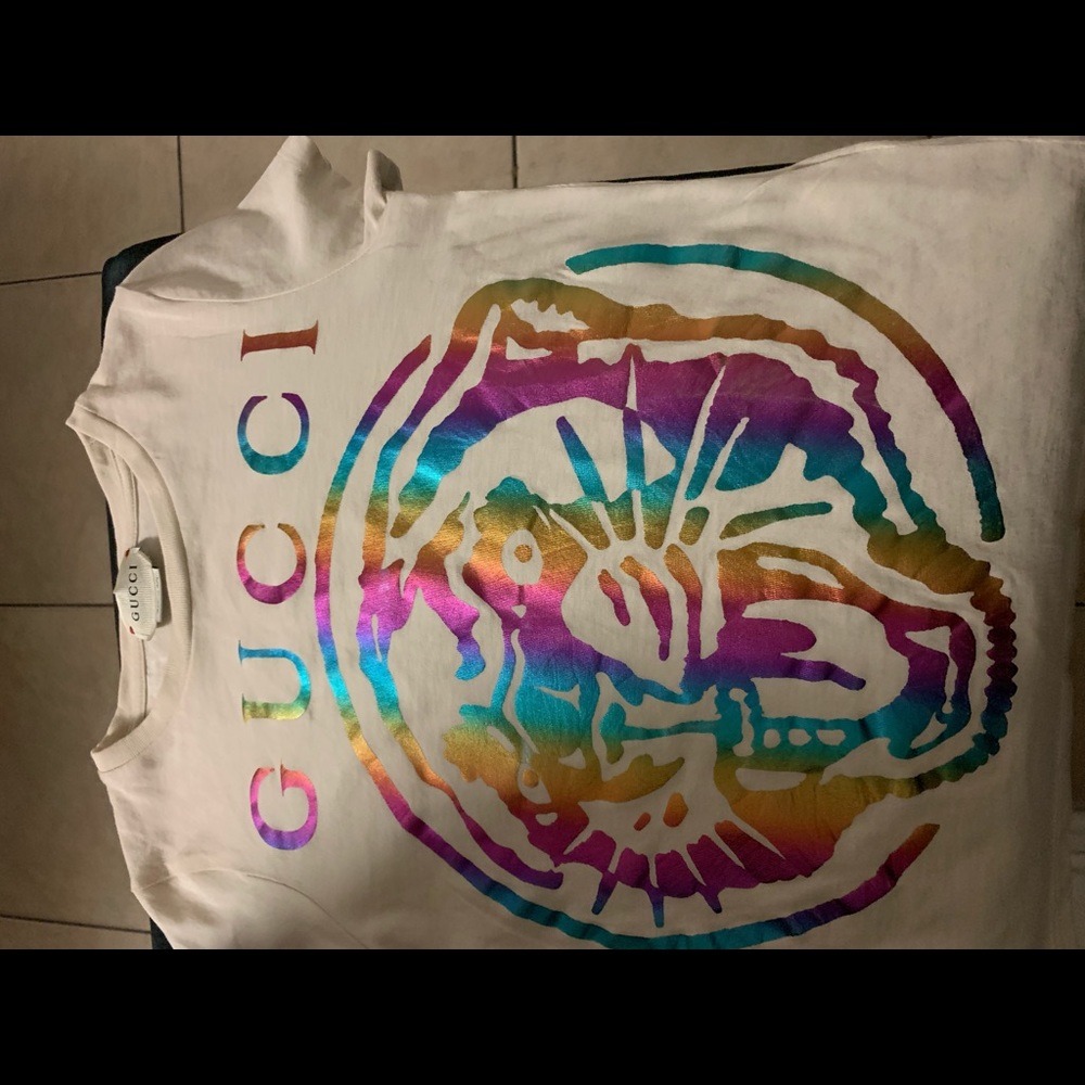 Little girls Gucci shirt